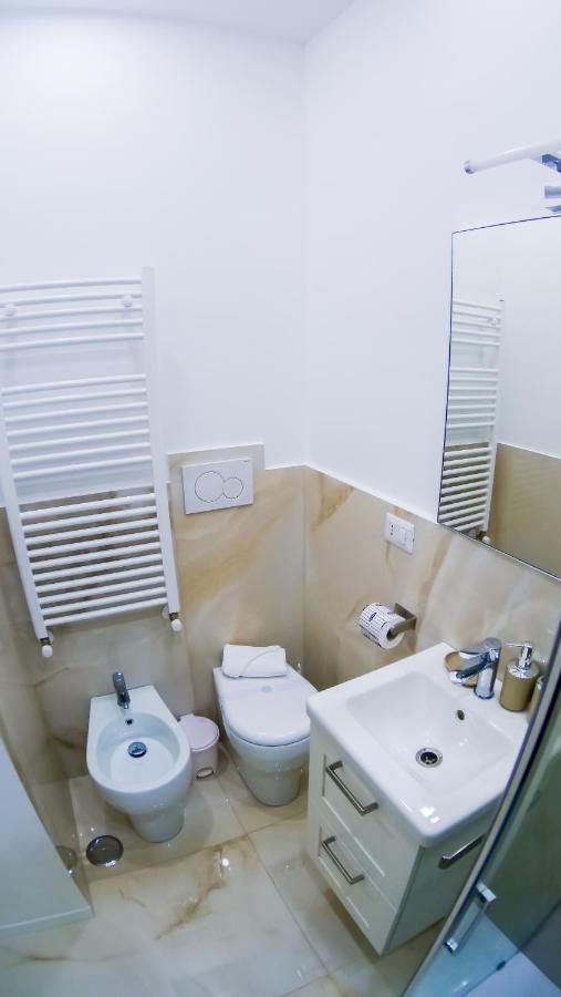 Residenza Rosa Apartment โรม ภายนอก รูปภาพ
