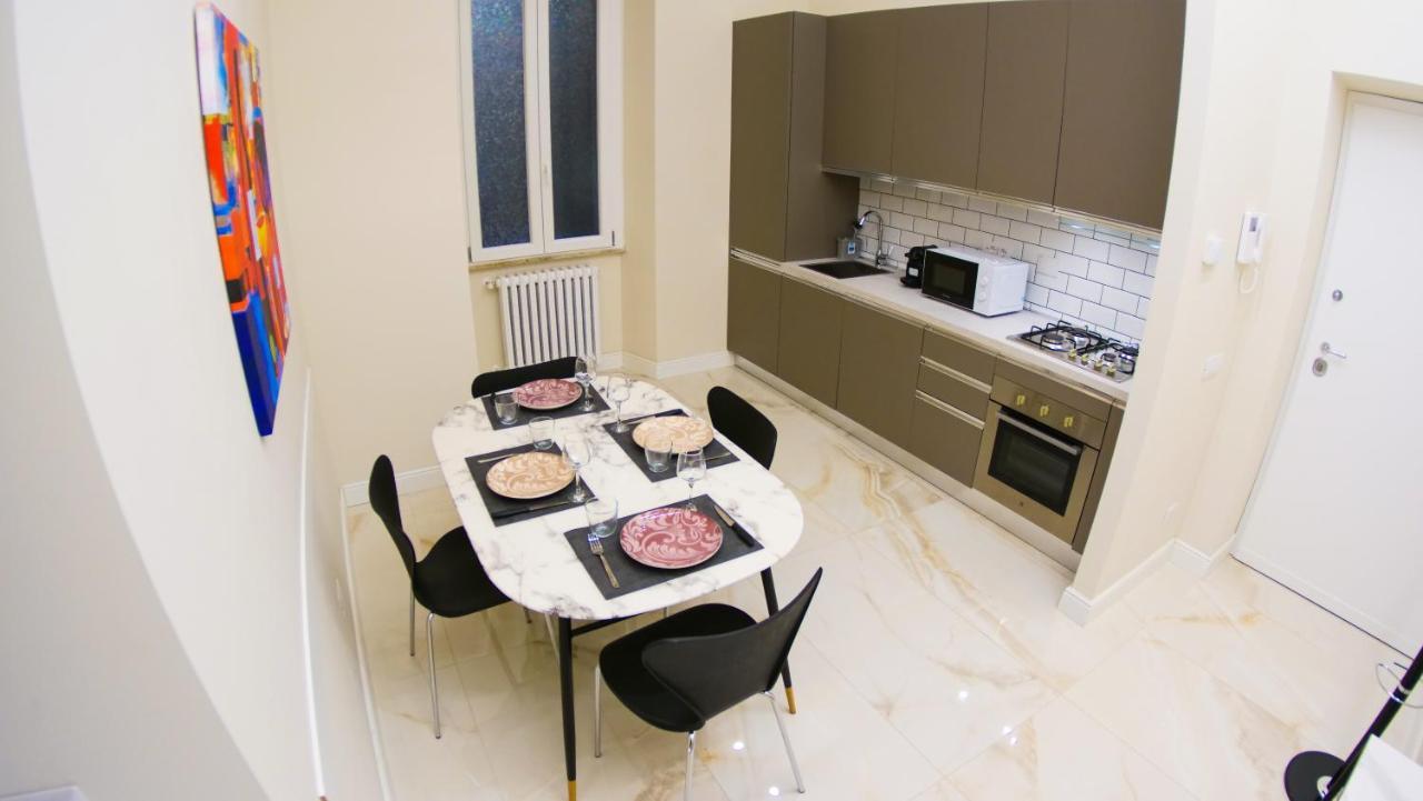 Residenza Rosa Apartment โรม ภายนอก รูปภาพ