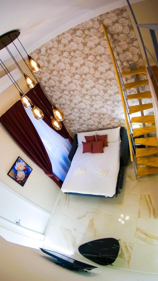 Residenza Rosa Apartment โรม ภายนอก รูปภาพ